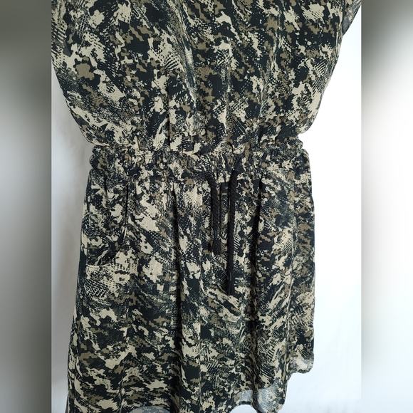 Pull&Bear Drawstring Pocketed Abstract Print Dress Size M - Picture 9 of 10